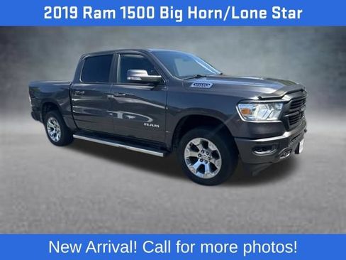 Used 2019 RAM 1500 Big Horn AWD/4WD image 1