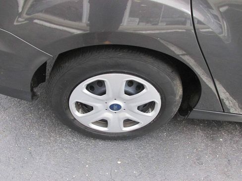 Used 2018 Ford Focus S FWD image 39