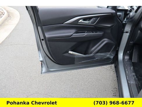 New 2026 Chevrolet Equinox EV LT image 20