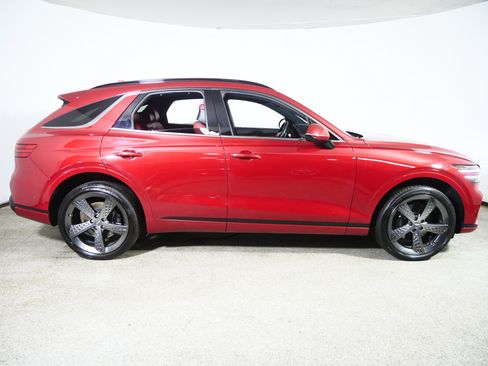 Used 2023 Genesis GV70 3.5T Sport w/ Sport Prestige Package AWD/4WD image 8