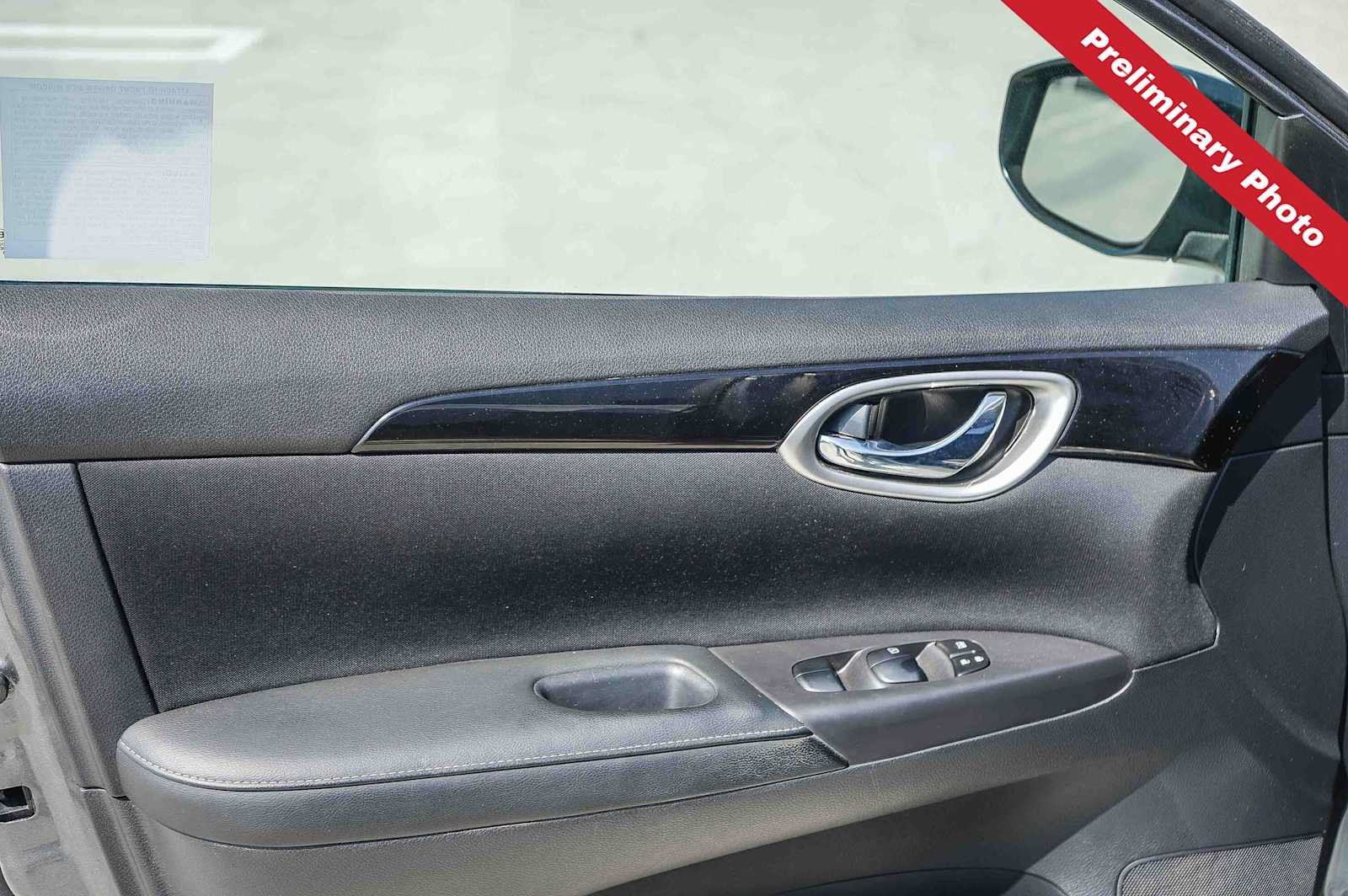 Used 2018 Nissan Sentra SV FWD image 15