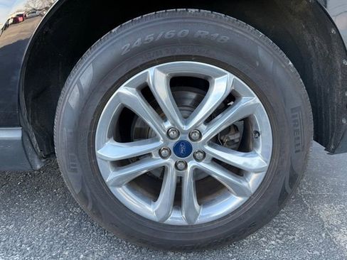 Used 2018 Ford Edge SEL w/ Equipment Group 201A image 13