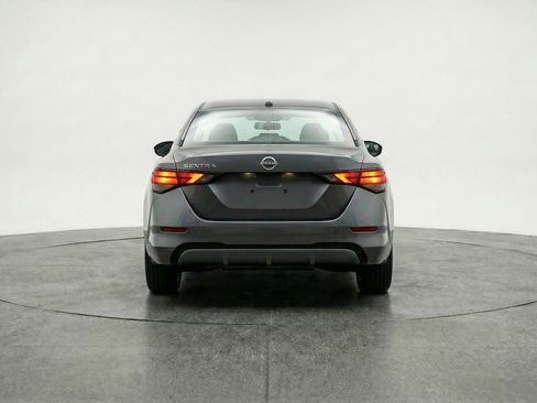 Used 2025 Nissan Sentra SV FWD image 7