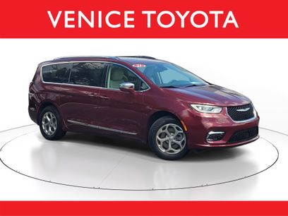 Used 2021 Chrysler Pacifica Limited w/ Premium & Safety Sphere Group