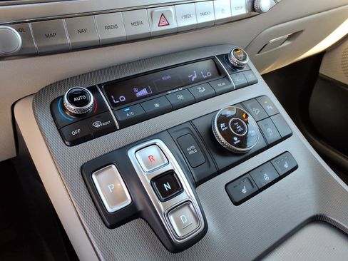 Used 2022 Hyundai Palisade SEL w/ Premium Package image 31