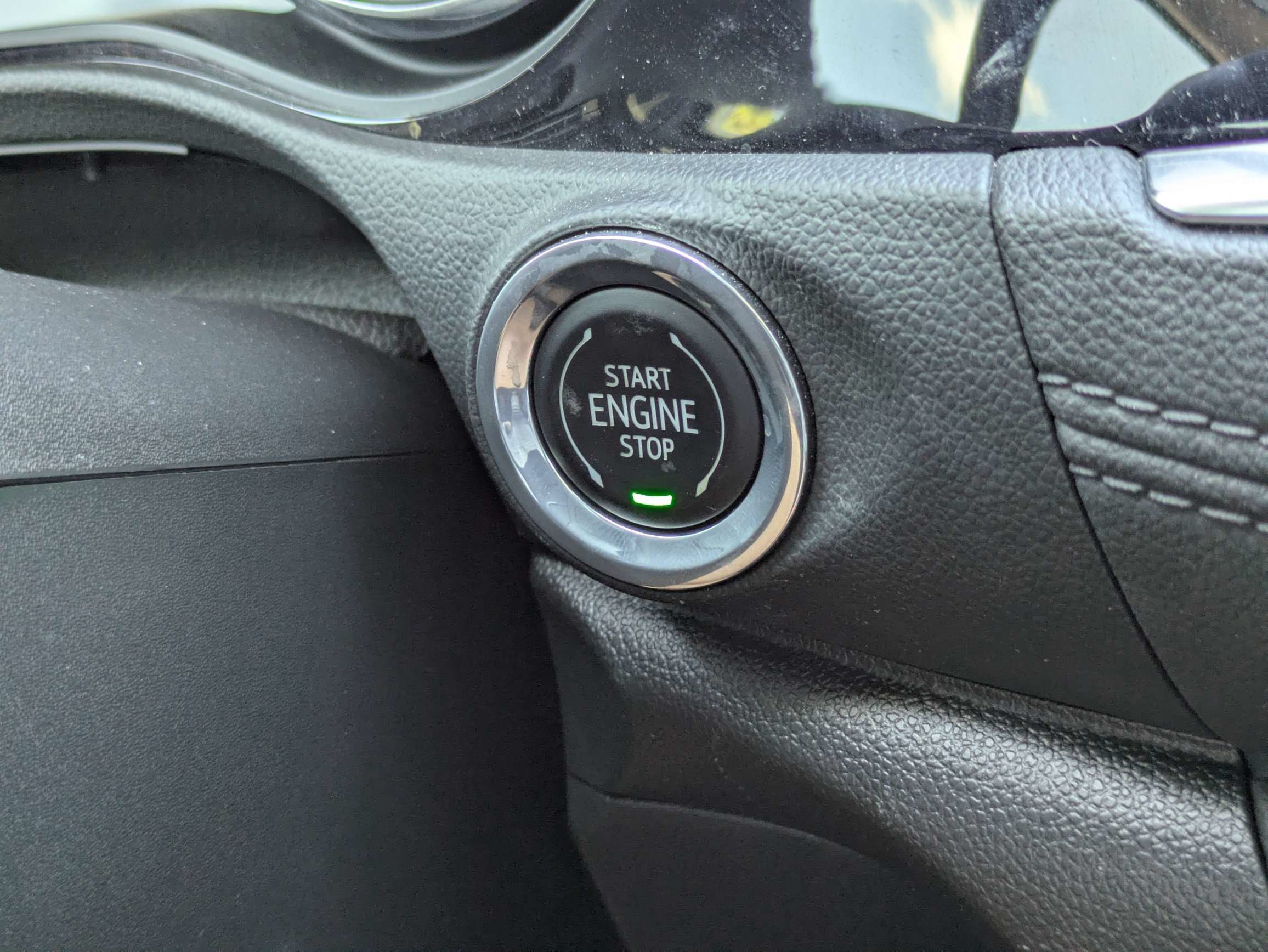 Used 2023 Buick Encore GX Essence w/ Advanced Technology Package FWD image 30