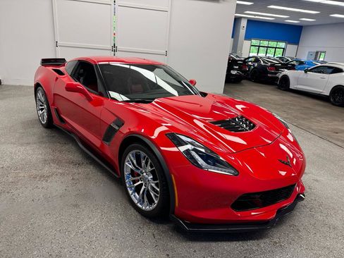 Used 2016 Chevrolet Corvette Z06 w/ 2LZ Preferred Equipment Group RWD image 38