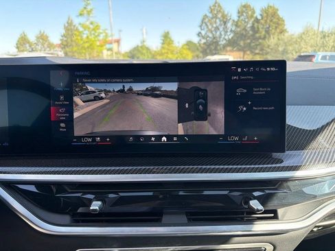 Used 2025 BMW X5 M60i AWD/4WD image 15