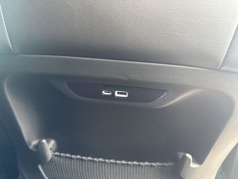 New 2026 Chrysler Pacifica Select image 52