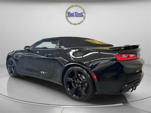 Used 2016 Chevrolet Camaro SS RWD image 5
