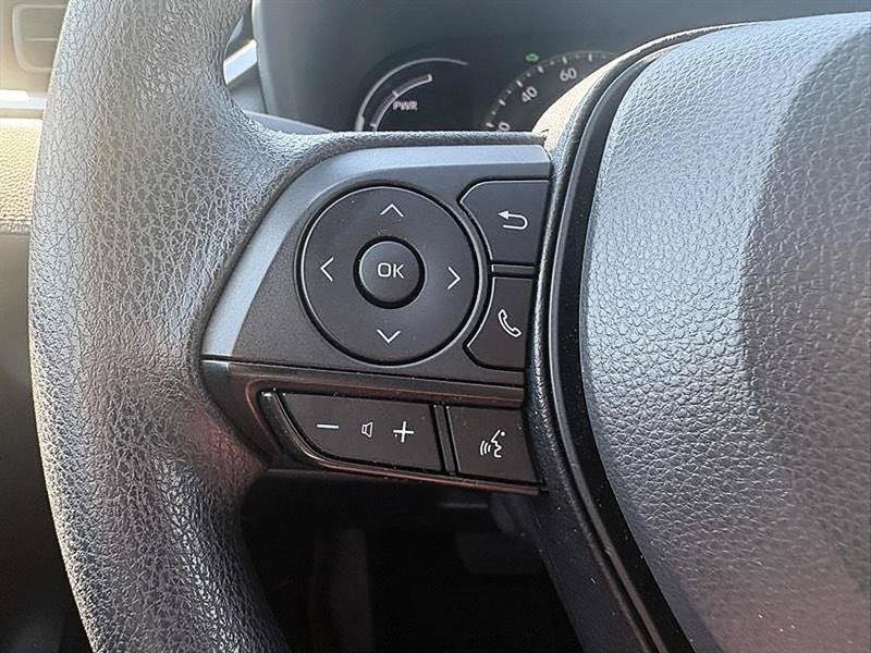 Used 2025 Toyota RAV4 XLE w/ Convenience Package AWD/4WD image 11