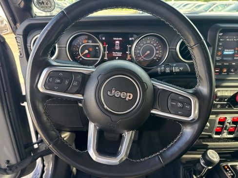 Used 2023 Jeep Wrangler Unlimited Sahara w/ Cold Weather Group AWD/4WD image 15