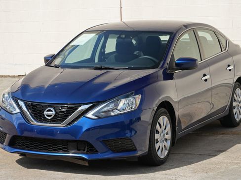Used 2019 Nissan Sentra S FWD image 40