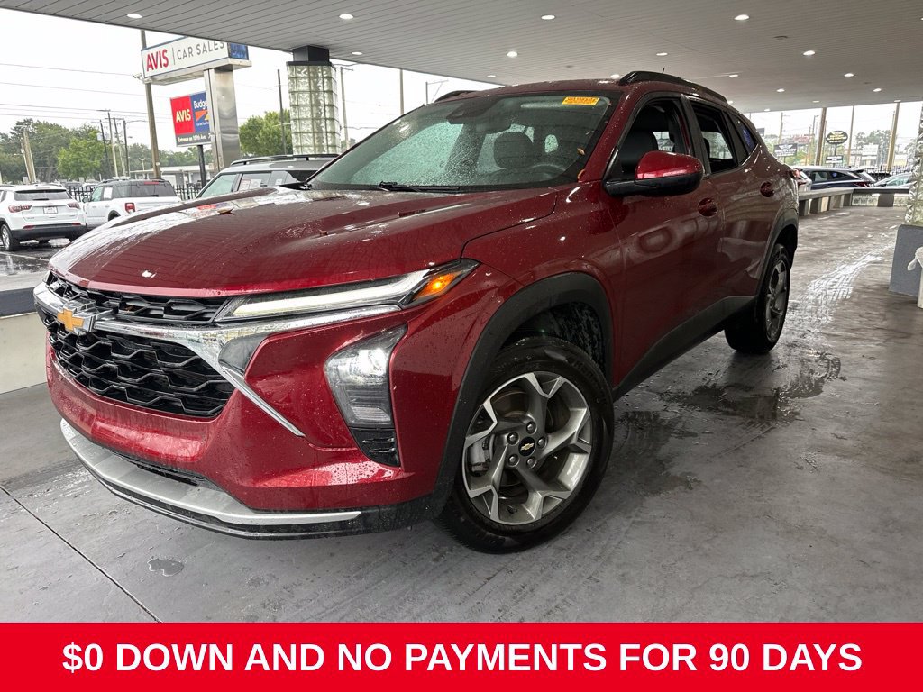 Used 2025 Chevrolet Trax LT w/ LT Convenience Package FWD image 1