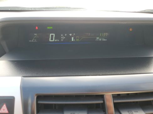 Used 2012 Toyota Prius V Five image 24