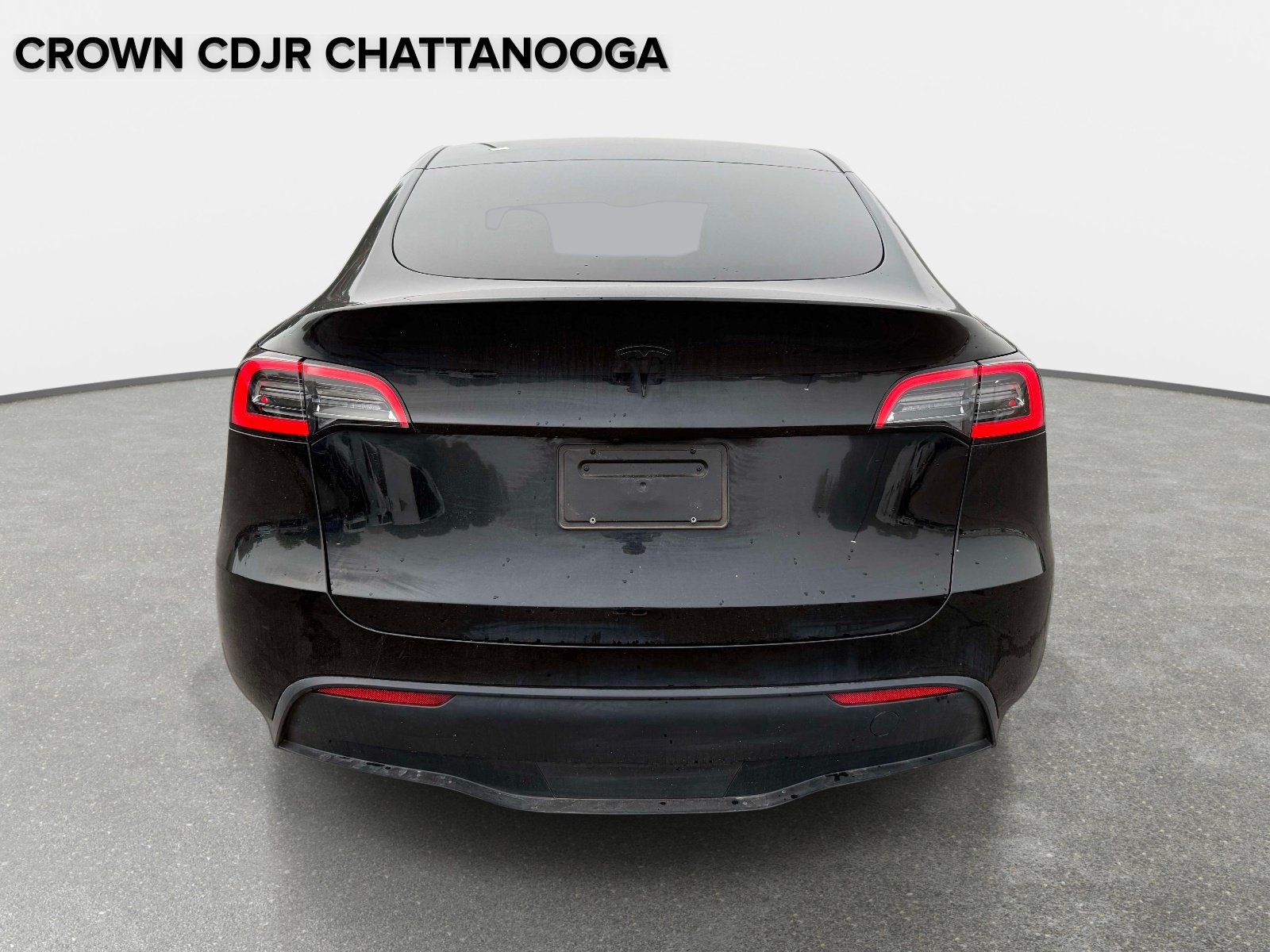 Used 2024 Tesla Model Y Long Range RWD image 4