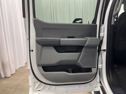 New 2025 Ford F250 XLT image 14