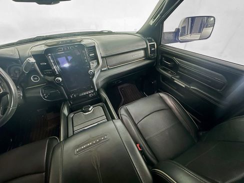 Used 2021 RAM 3500 Limited image 11