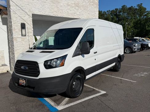 Used 2018 Ford Transit 150 148 Medium Roof RWD image 3