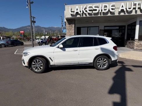 Used 2019 BMW X3 xDrive30i w/ Premium Package AWD/4WD image 4