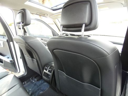 Used 2014 Mercedes-Benz GLK 350 GLK 350 4MATIC Sport Utility 4 image 38