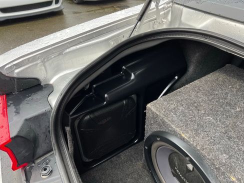 Used 2010 Dodge Challenger R/T image 25