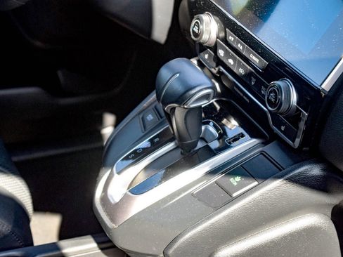 Used 2017 Honda CR-V EX-L image 9