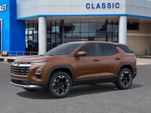 New 2027 Chevrolet Equinox LT w/ Convenience Package II FWD image 2