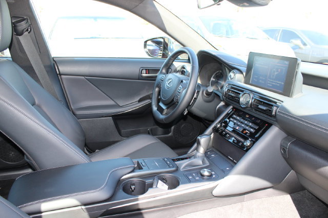 Certified 2025 Lexus IS 300 F Sport w/ Accessory Package RWD image 5