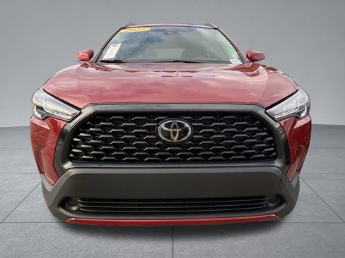 Used 2022 Toyota Corolla Cross LE image 19