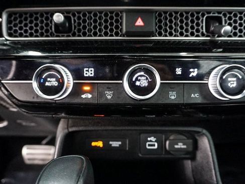 Used 2024 Honda Civic Sport image 17