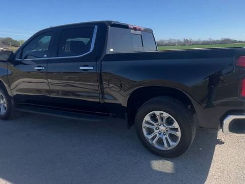 Used 2024 Chevrolet Silverado 1500 LTZ w/ Technology Package image 6
