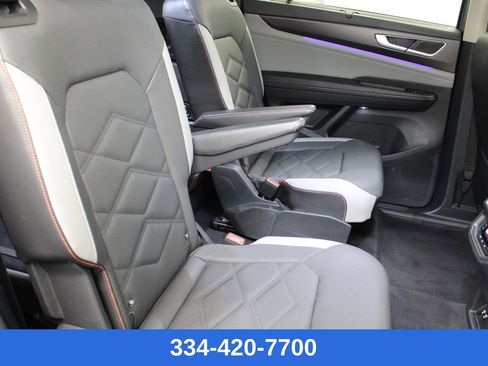 Certified 2024 Volkswagen Atlas Peak Edition SEL image 21