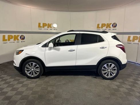 Used 2020 Buick Encore Preferred FWD image 7