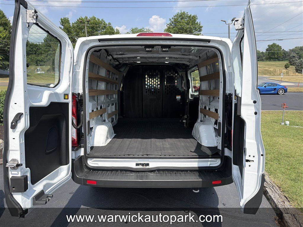 Used 2025 Ford Transit 250 Low Roof w/ Exterior Upgrade Package RWD image 16