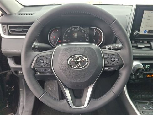 Used 2023 Toyota RAV4 XLE w/ Convenience Package image 20
