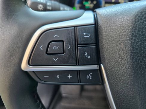 Used 2026 Toyota Grand Highlander AWD Hybrid image 12