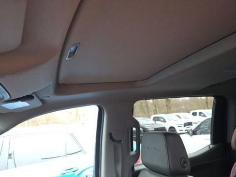 Used 2020 GMC Sierra 1500 Denali w/ Denali Ultimate Package image 3