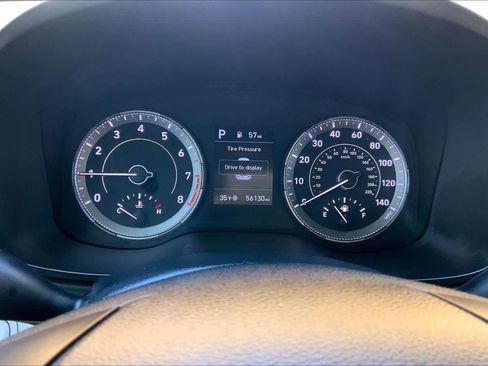 Used 2022 Hyundai Venue SEL image 26