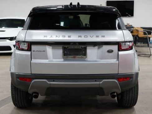 Used 2017 Land Rover Range Rover Evoque SE Premium AWD/4WD image 4