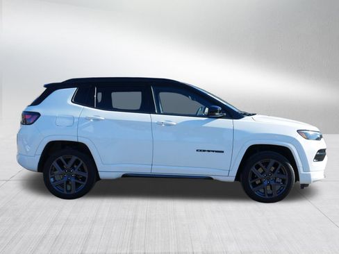 Used 2025 Jeep Compass Limited w/ High Altitude Package image 8