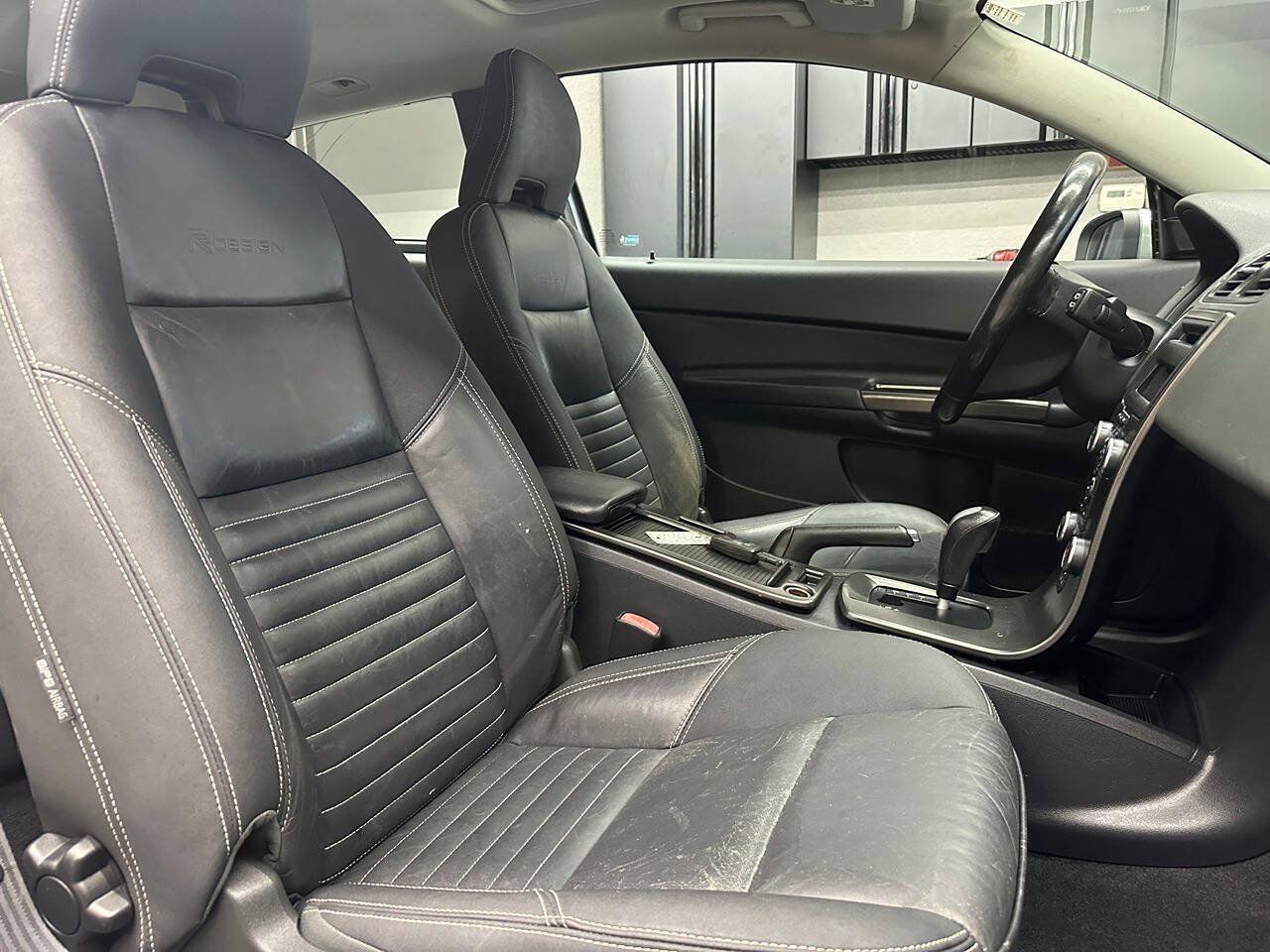 Used 2013 Volvo C30 T5 R-Design w/ Climate Pkg FWD image 32