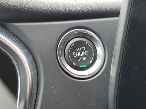 Certified 2025 Chevrolet Blazer LT FWD image 16