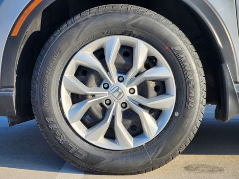 Certified 2024 Honda CR-V LX image 11