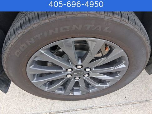 Used 2023 Chevrolet Traverse RS image 24