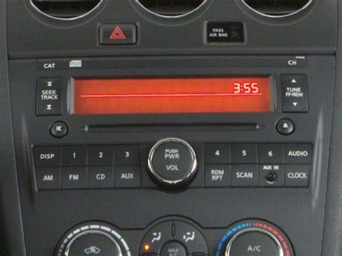 Used 2010 Nissan Altima 3.5 SR w/ Premium Pkg image 13