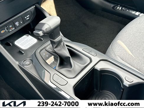 New 2025 Kia K4 EX image 26
