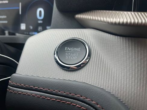 New 2026 Ford Explorer Active w/ Active Comfort Package image 13