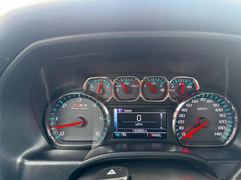 Used 2018 Chevrolet Silverado 1500 LT w/ All Star Edition image 14