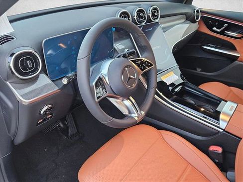 New 2026 Mercedes-Benz GLC 300 image 3